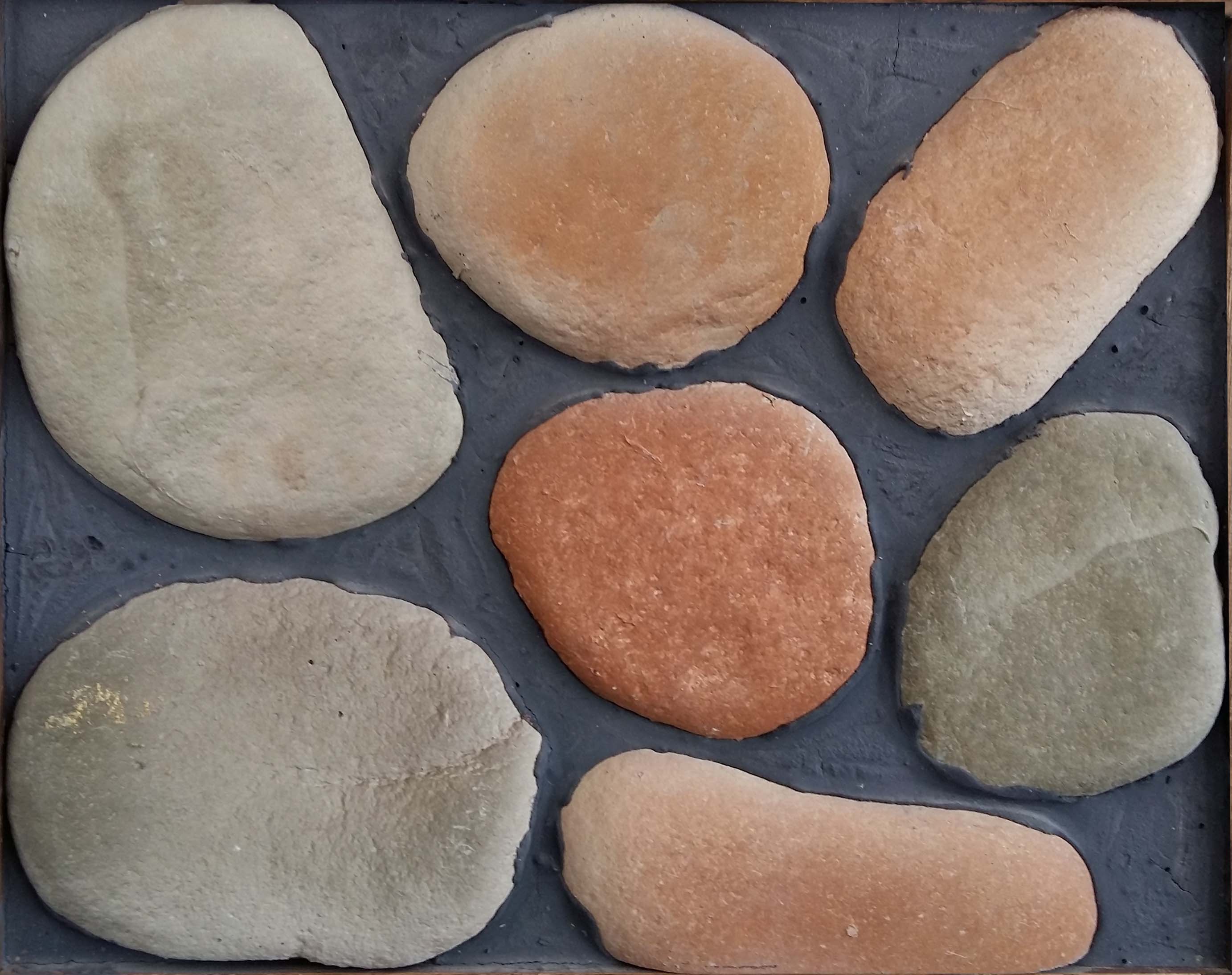 Round artificial stone